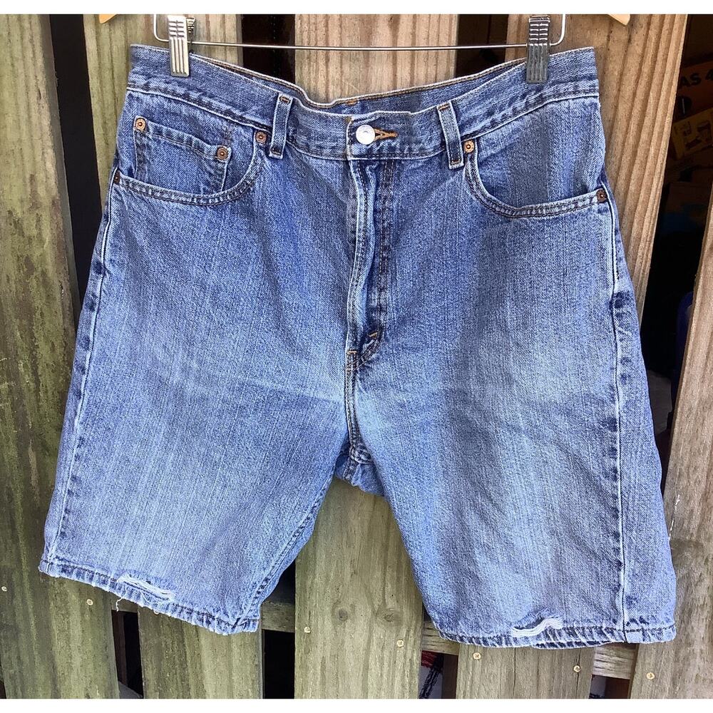 Vintage Levis 505 Men 36 Dark Stonewash Shorts 100% Cotton 2006 Y2K Distressed